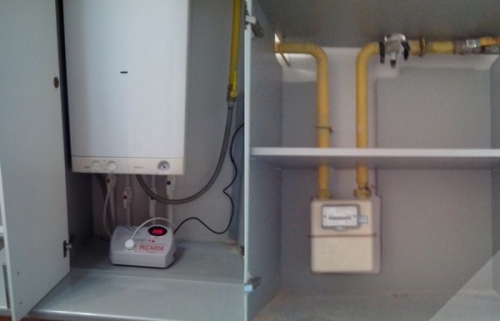 Как можно спрятать газовый котел на кухне – фото и варианты 5